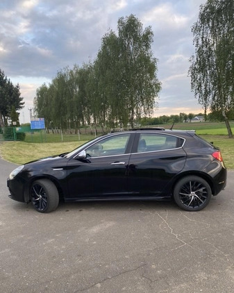 Alfa Romeo Giulietta cena 33500 przebieg: 230000, rok produkcji 2011 z Siewierz małe 277